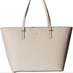 Kate spade classic cedar tote in tan